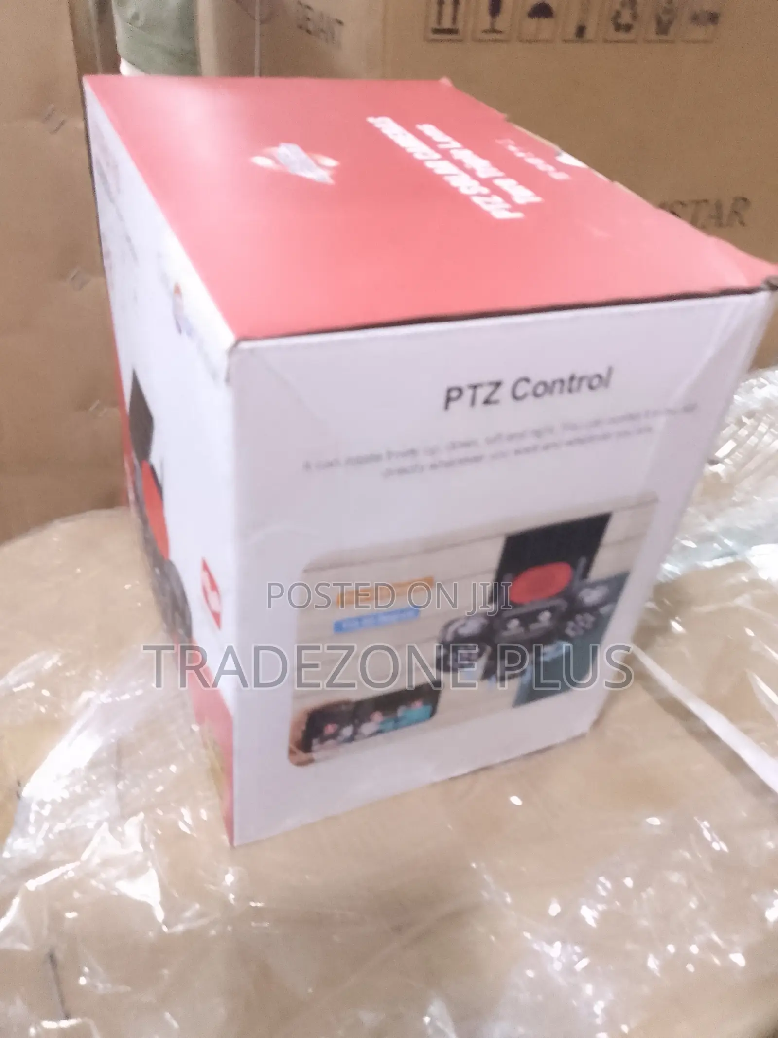 Wireless Solar PTZ Camera With Triple Lens