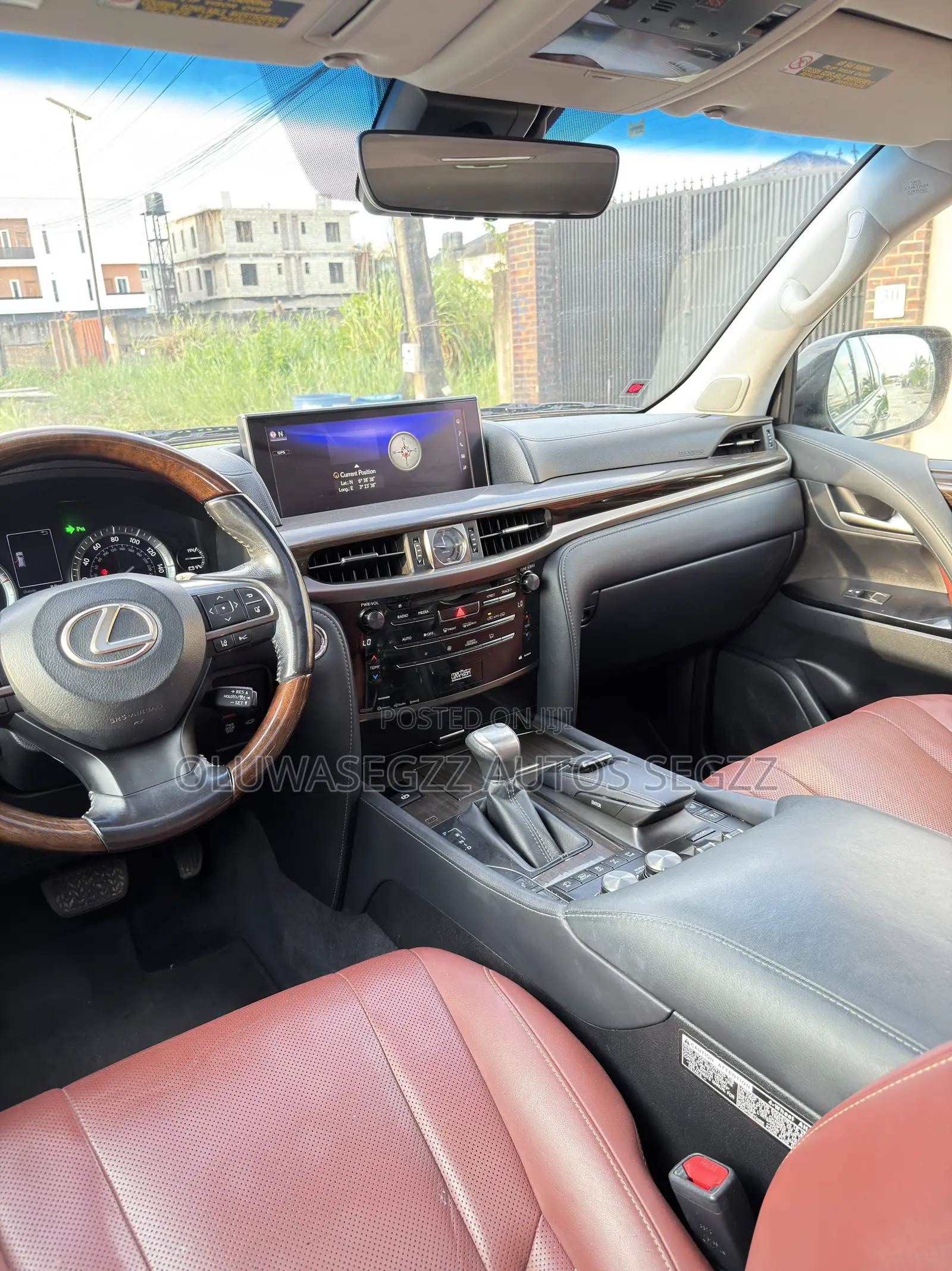 Lexus LX 570 (5 seats) AWD 2017 Black
