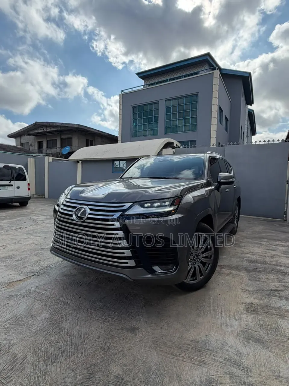 Lexus LX 600 2024 Gray