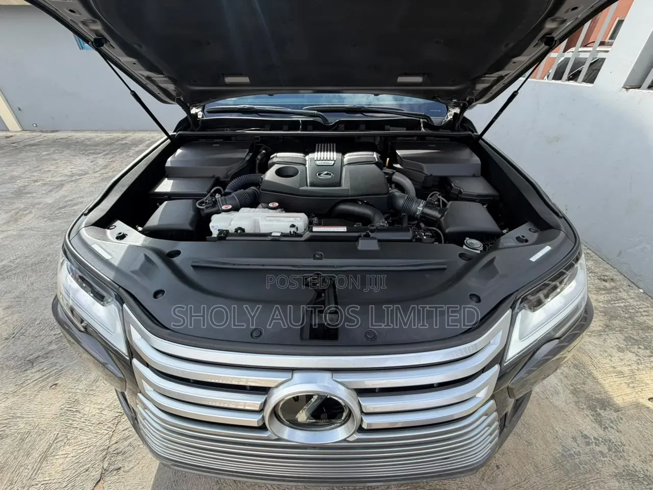 Lexus LX 600 2024 Gray