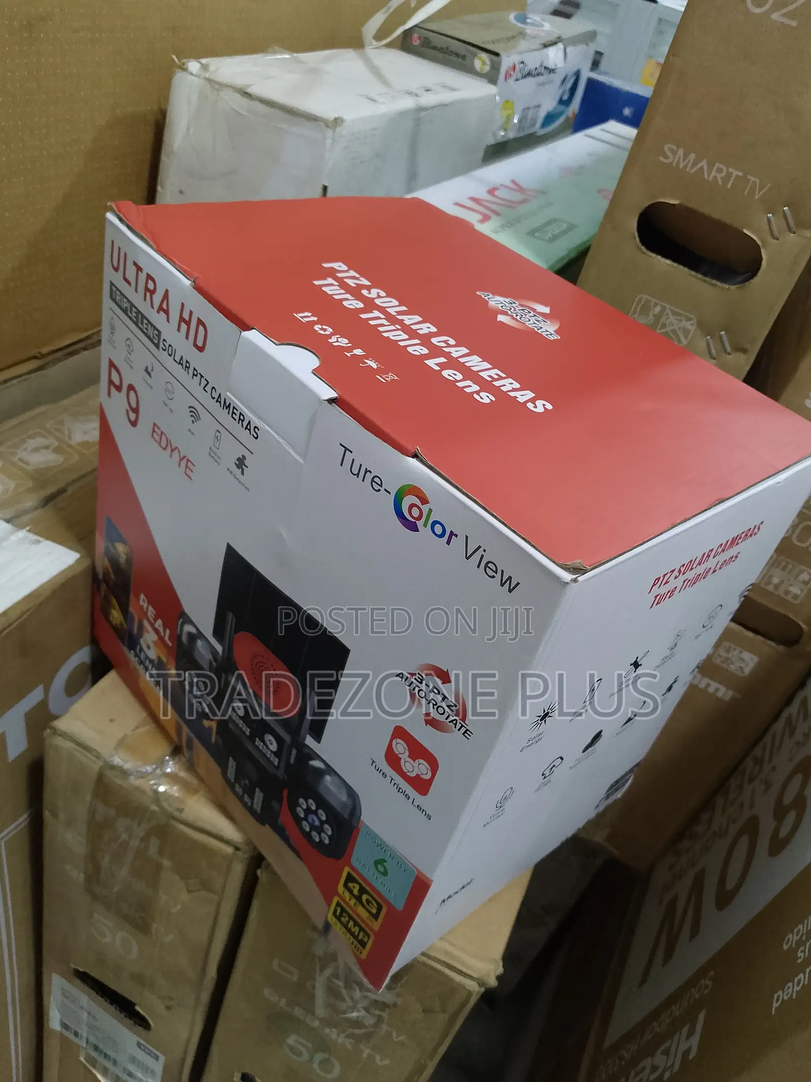 Triple Lens Pan Tilt Zoom Solar CCTV