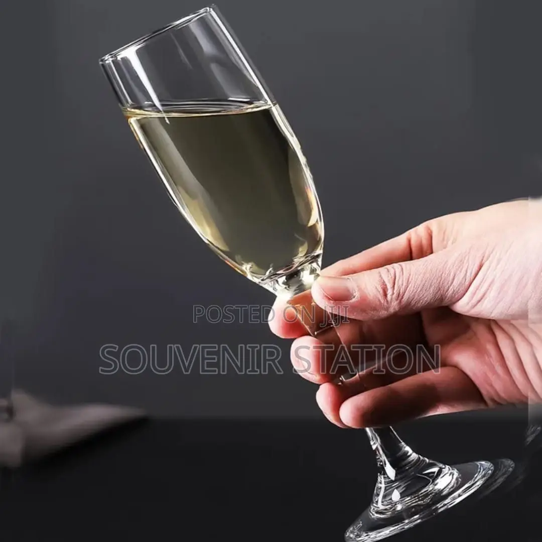 Acrylic Champagne Flutes (Unbreakable ) X6