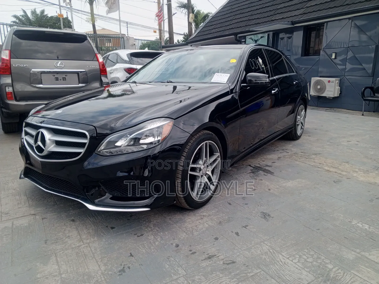 Mercedes-Benz E350 Base 4Matic Sedan AWD (3.5L 6cyl 7A) 2014 Black