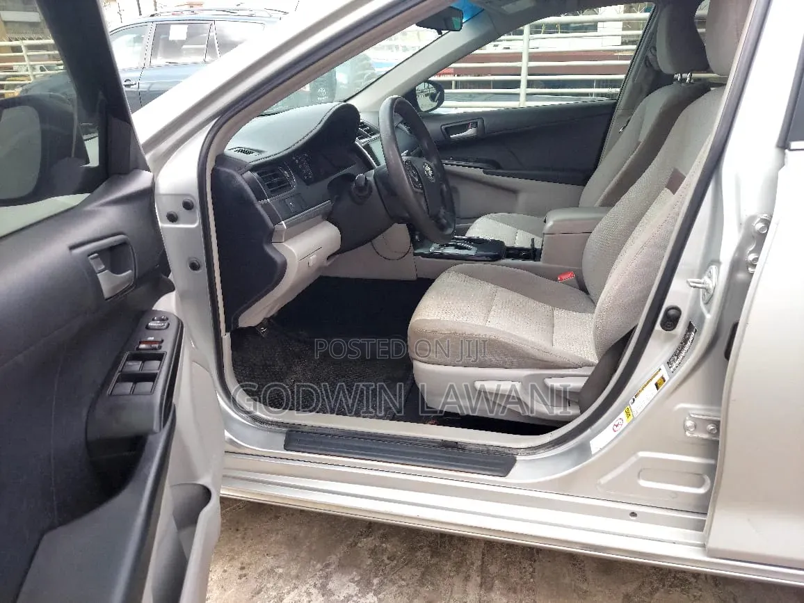 Toyota Camry 2013 Silver