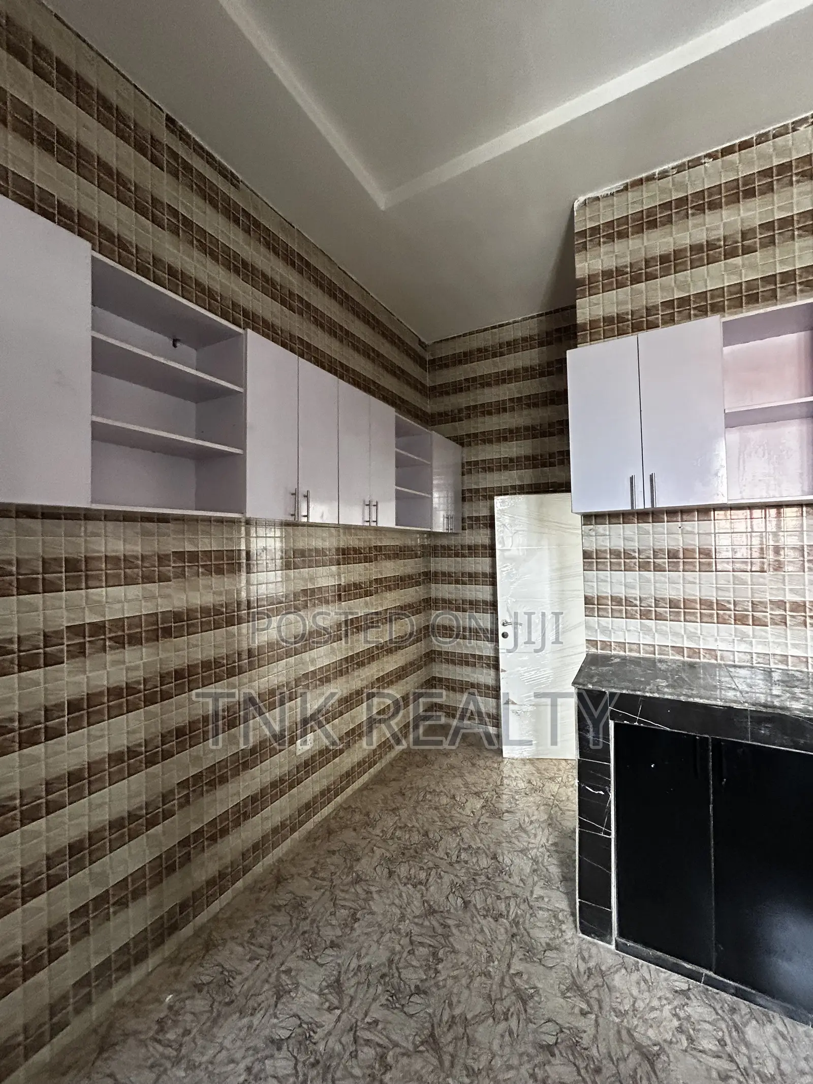 3bdrm Apartment in Mabushi for rent