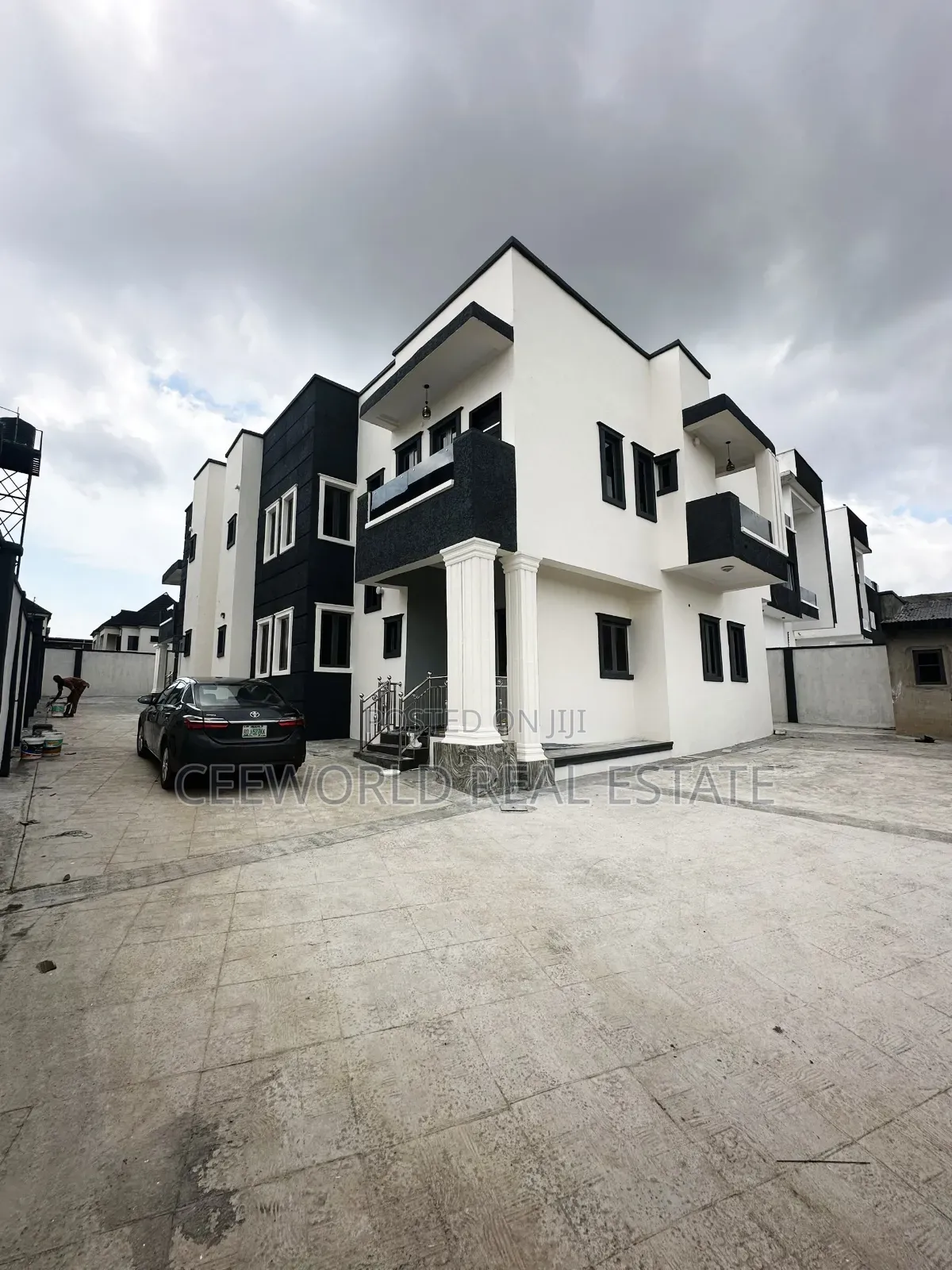 4bdrm Duplex in Kolapo Ishola Gra, Akobo for rent