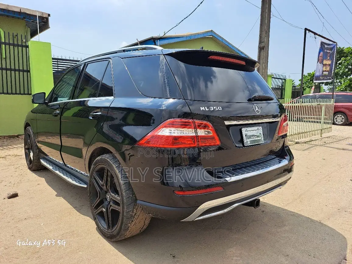 Mercedes-Benz M Class ML350 4MATIC 4dr SUV AWD (3.5L 6cyl 7A) 2015