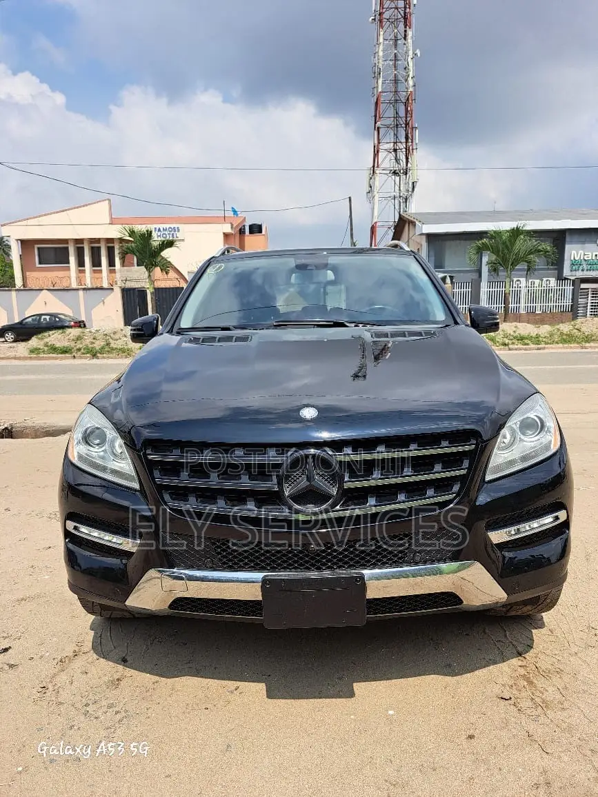 Mercedes-Benz M Class ML350 4MATIC 4dr SUV AWD (3.5L 6cyl 7A) 2015