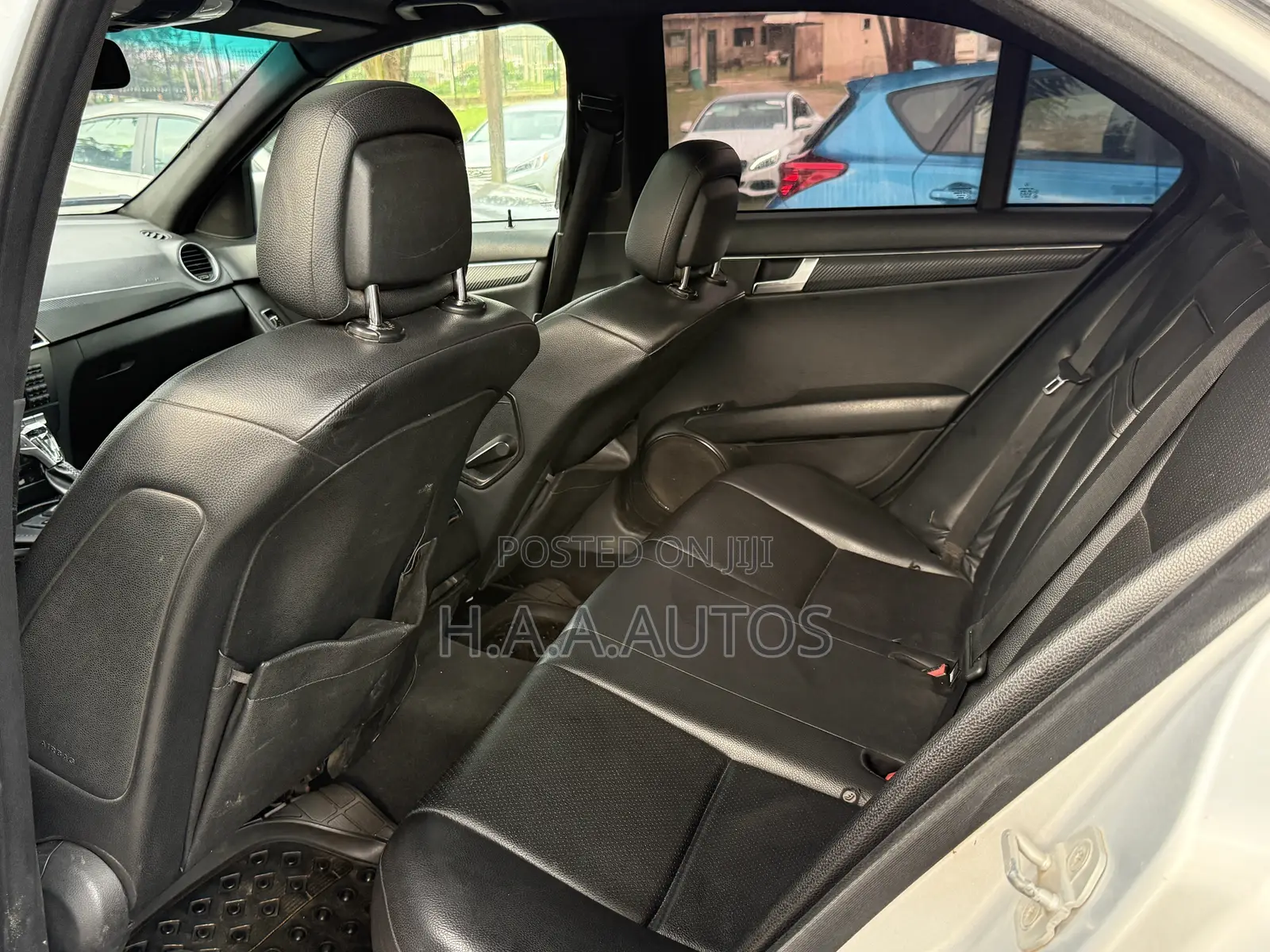 Mercedes-Benz C300 2012 Silver
