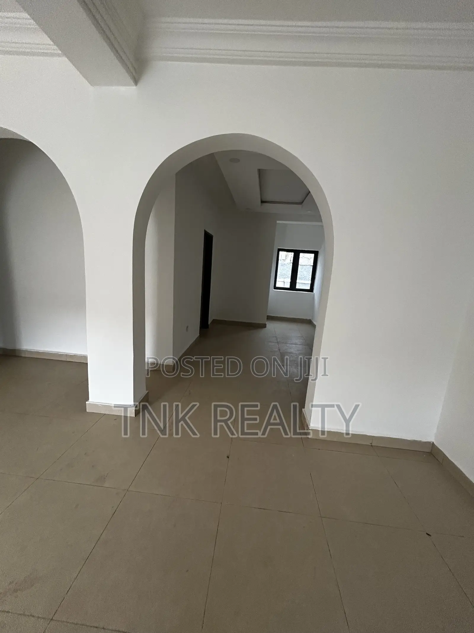 4bdrm Duplex in Kado for sale