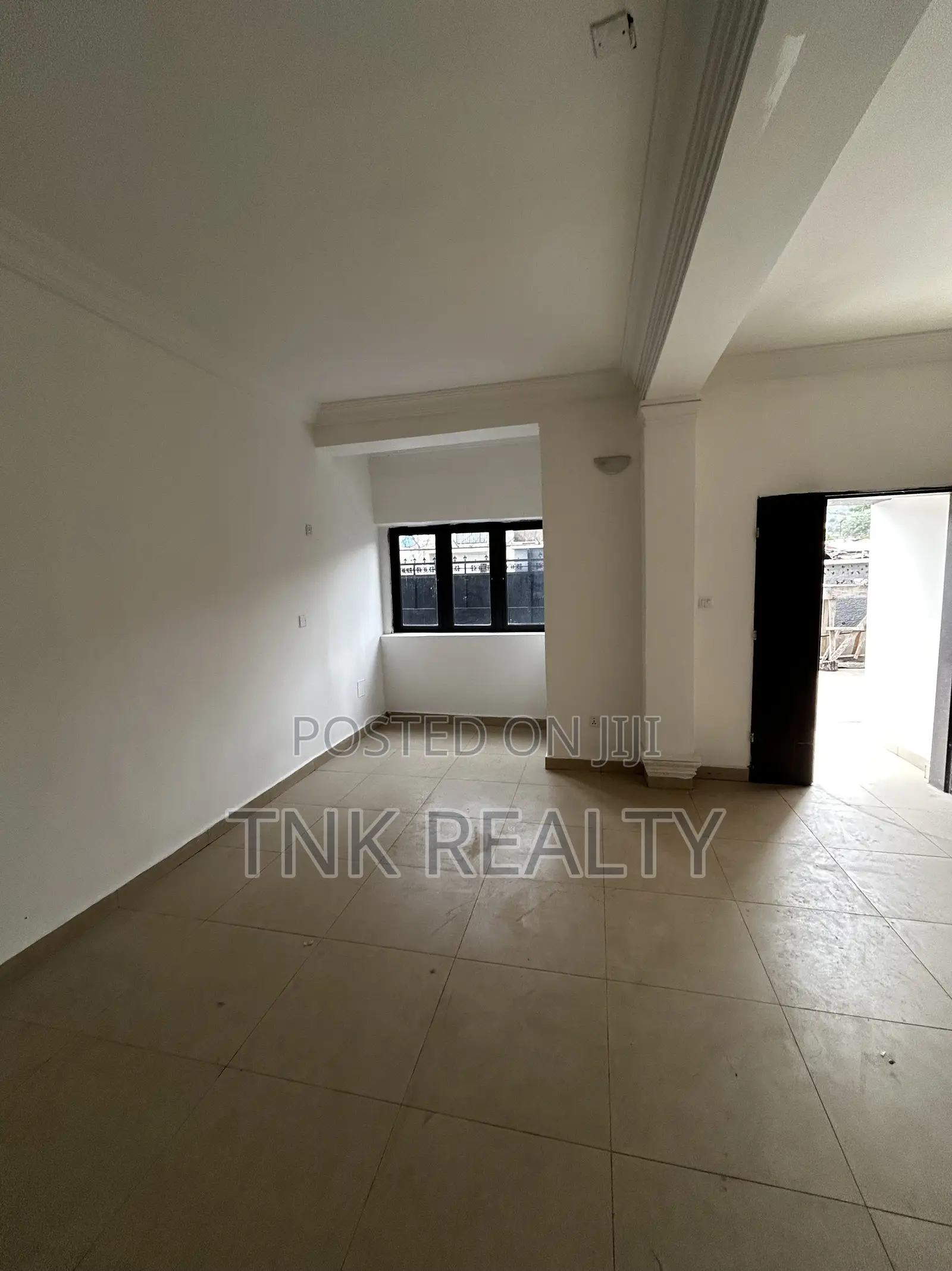4bdrm Duplex in Kado for sale