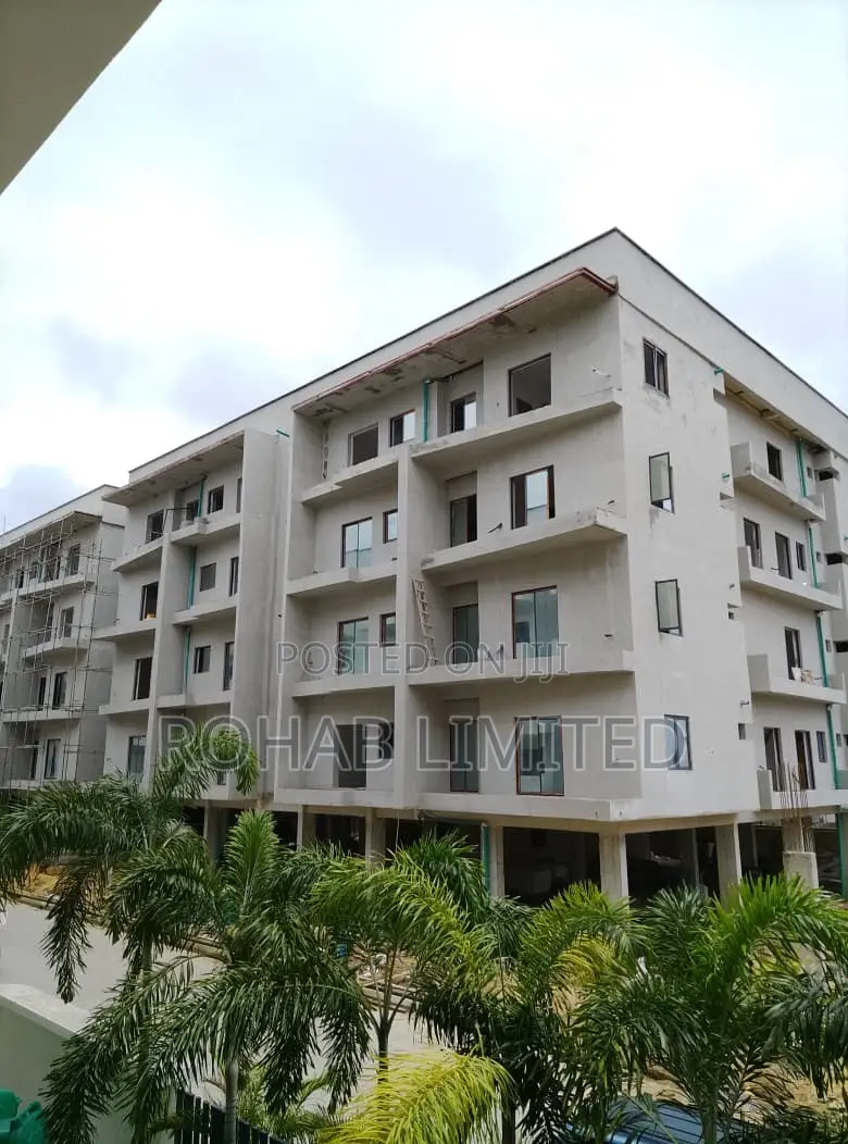 2bdrm Apartment in Den Heights, Lekki Phase 1 for sale