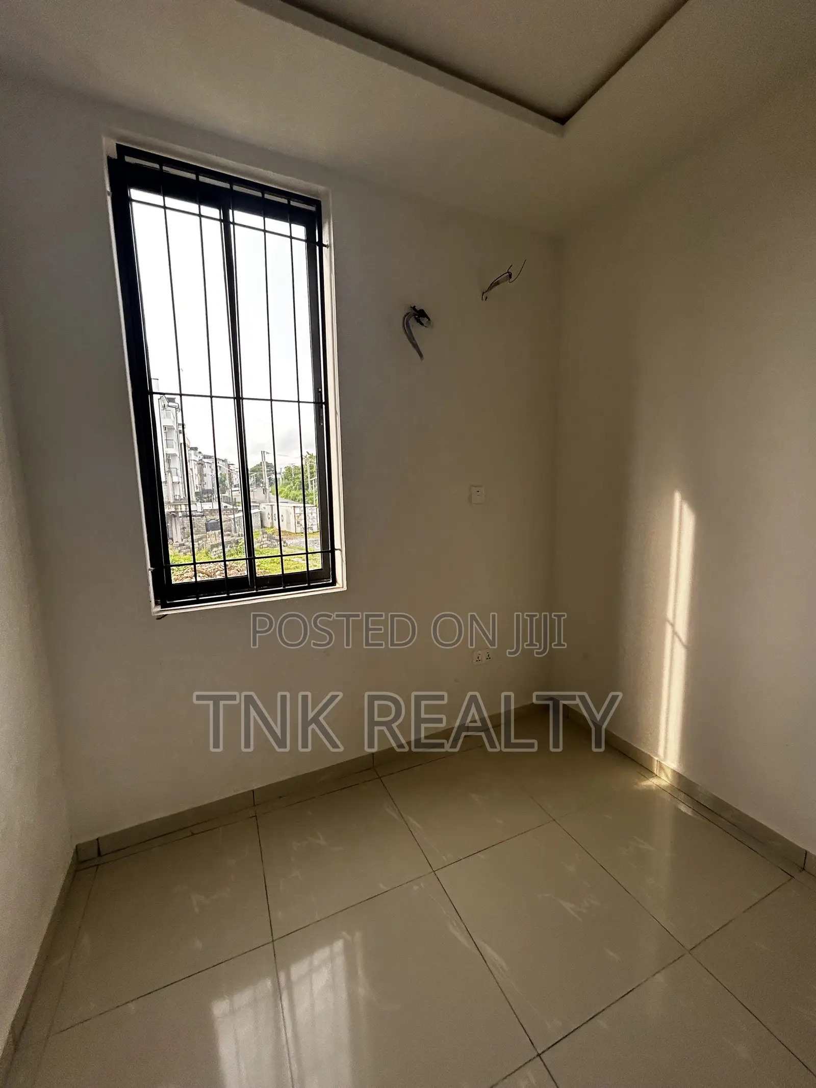 5bedroom Office Space for Rent