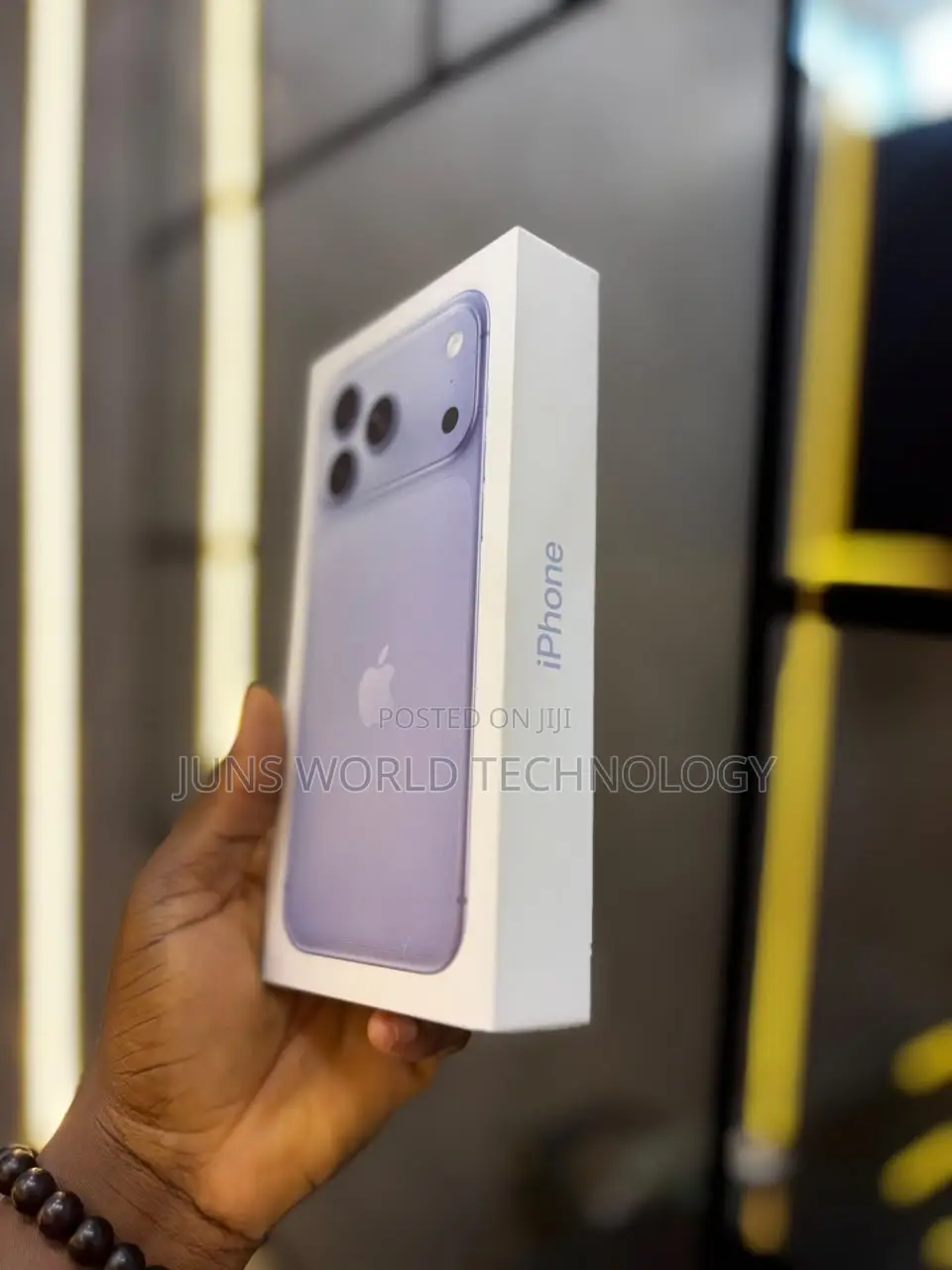 New Apple iPhone 18 Pro Max 1 TB Blue