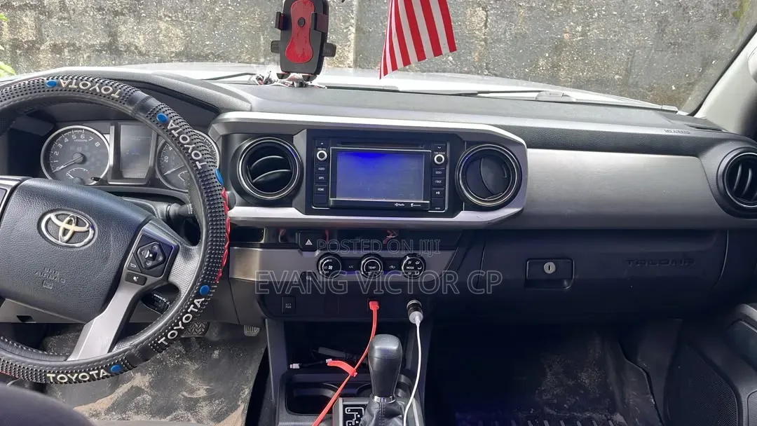 Toyota Tacoma 4dr Double Cab 2016 Gray