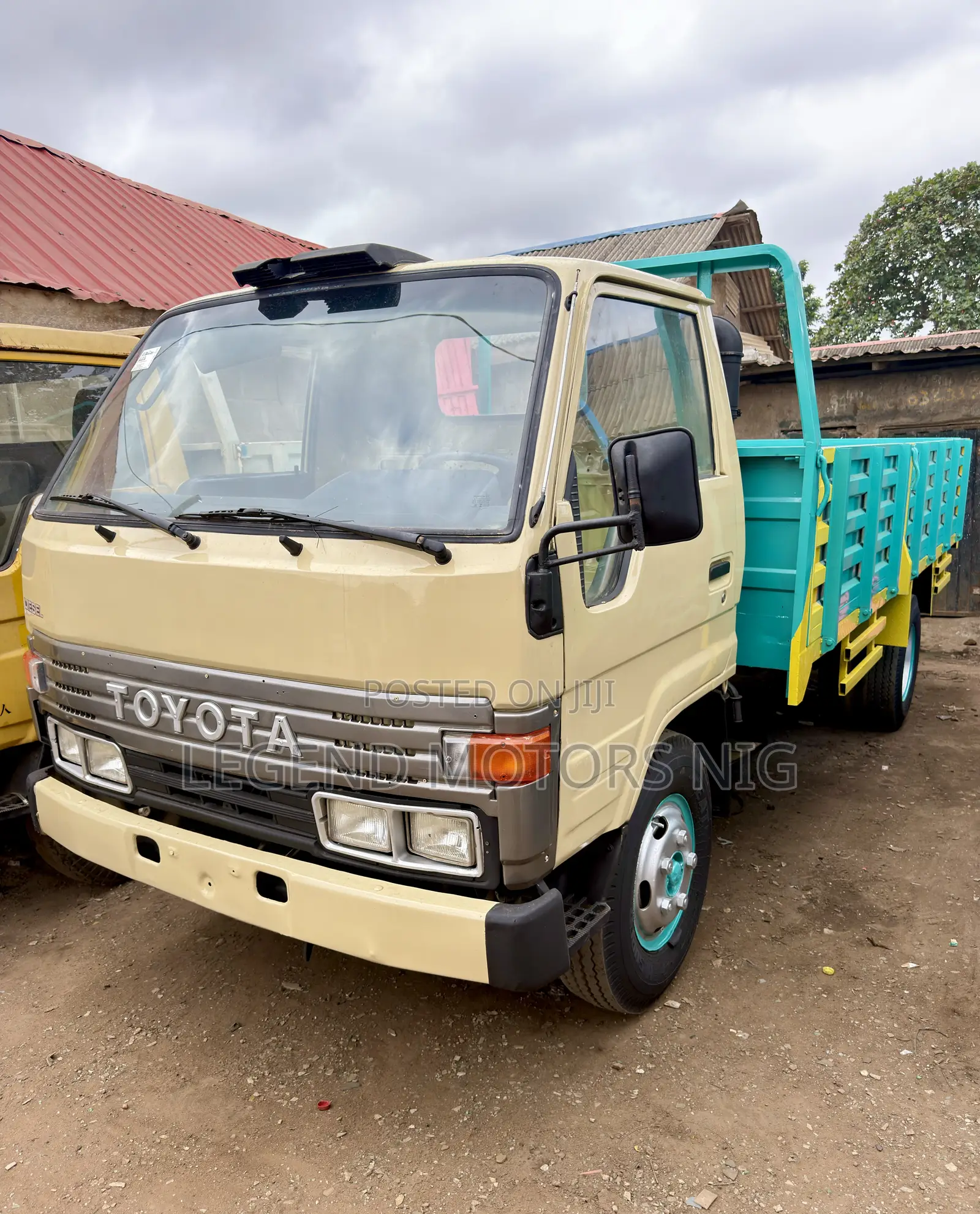 Toyota Dyna 200 Old Model 3RZ Injector Engine ( Tokunbo )