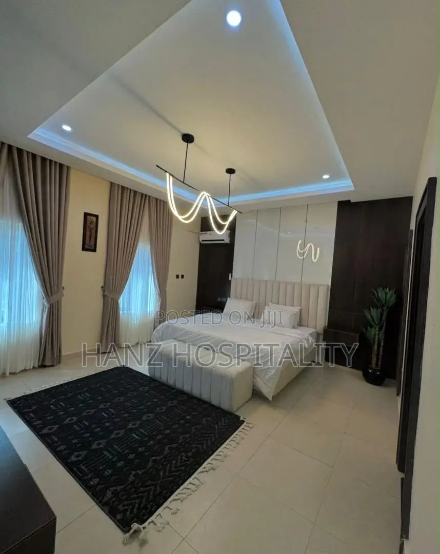 Spacious 3 Bedroom Shortlet Apartment Jahi