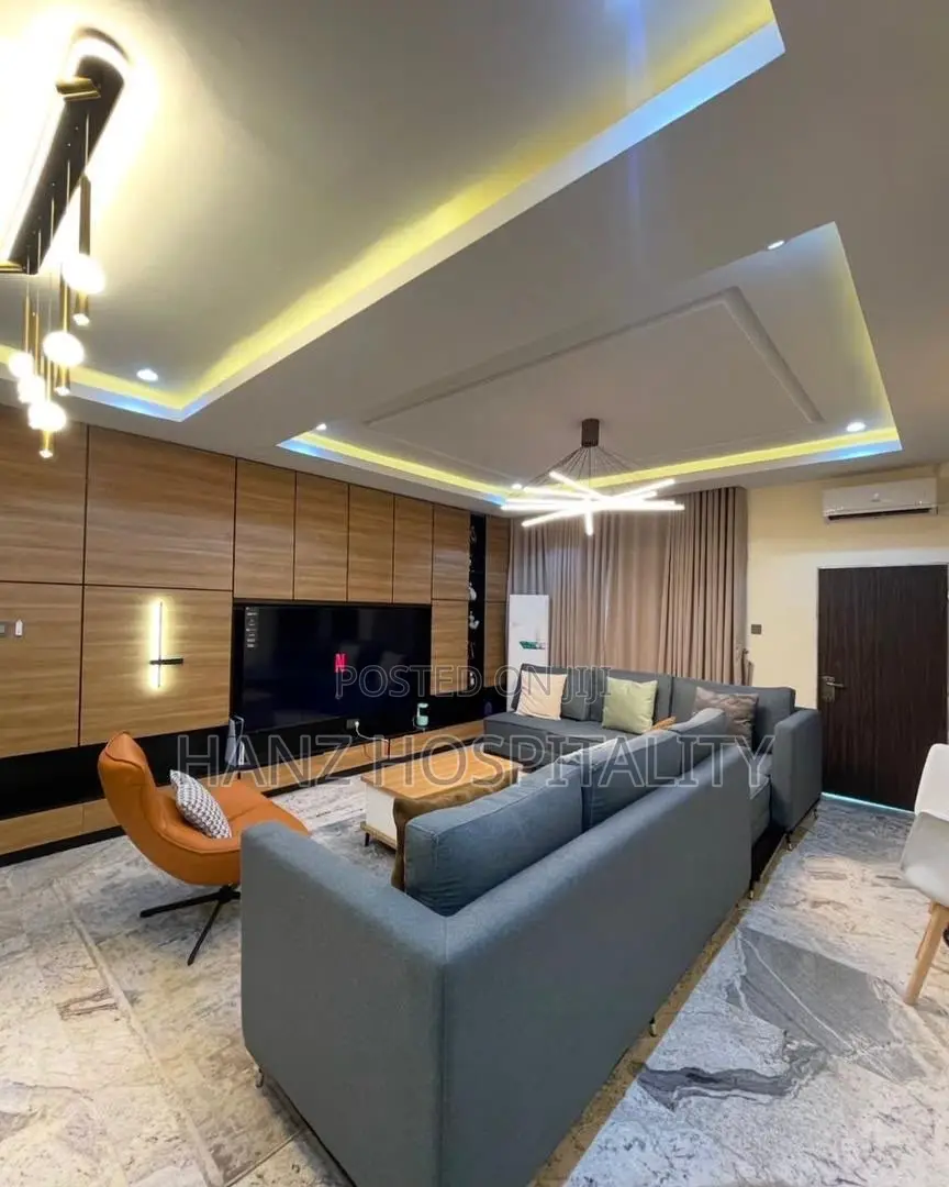 Spacious 3 Bedroom Shortlet Apartment Jahi