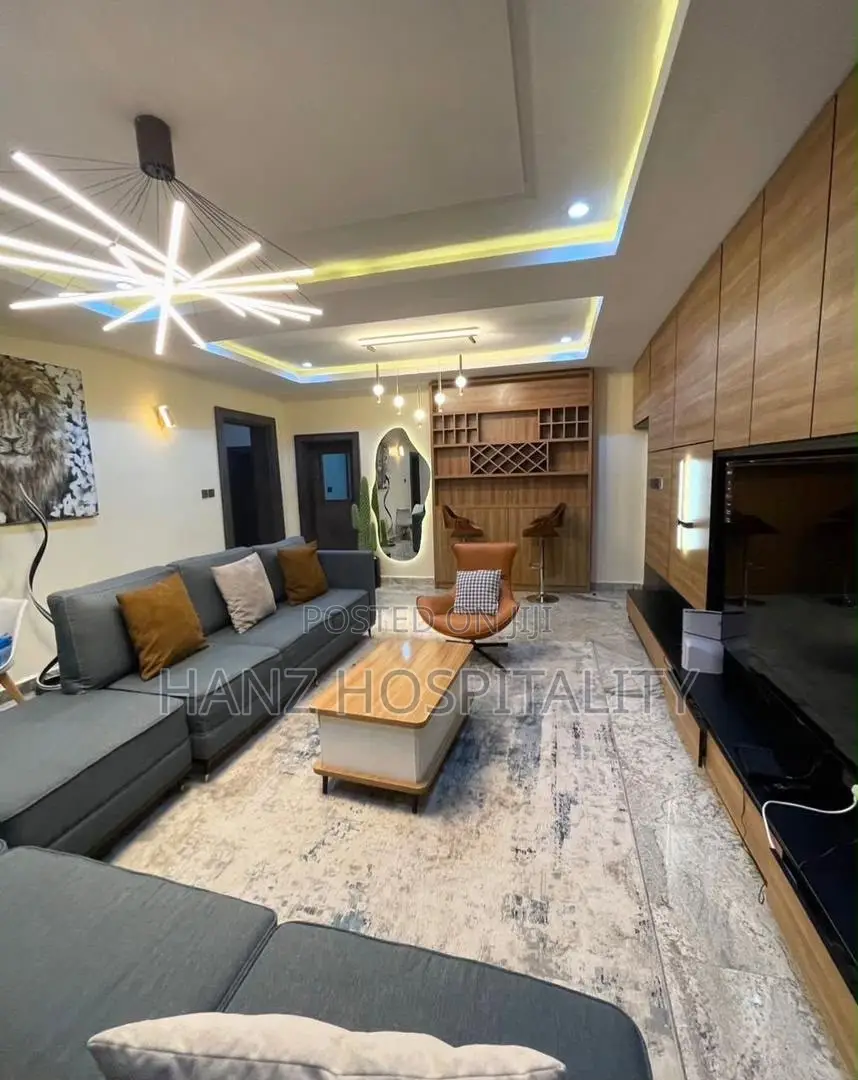 Spacious 3 Bedroom Shortlet Apartment Jahi