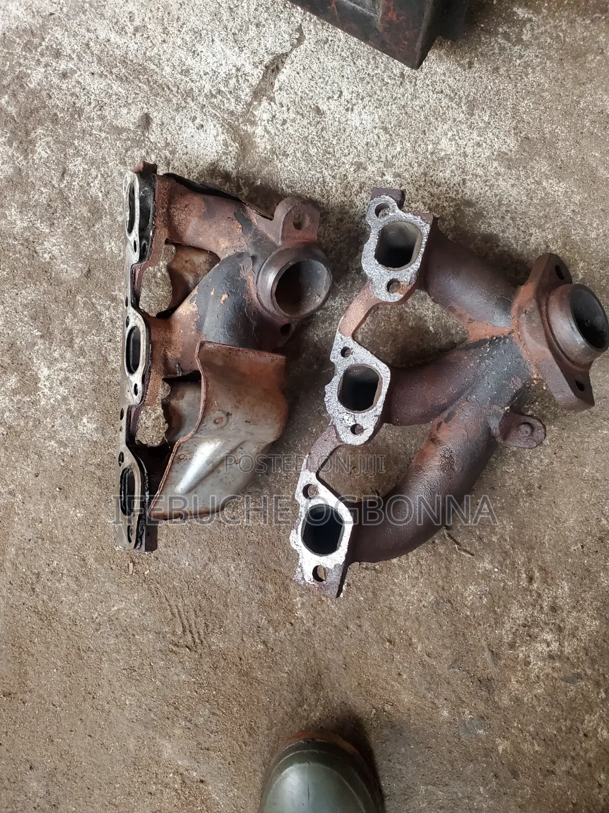 Exhaust Manifold Jeep Wrangler 3.8L 2010