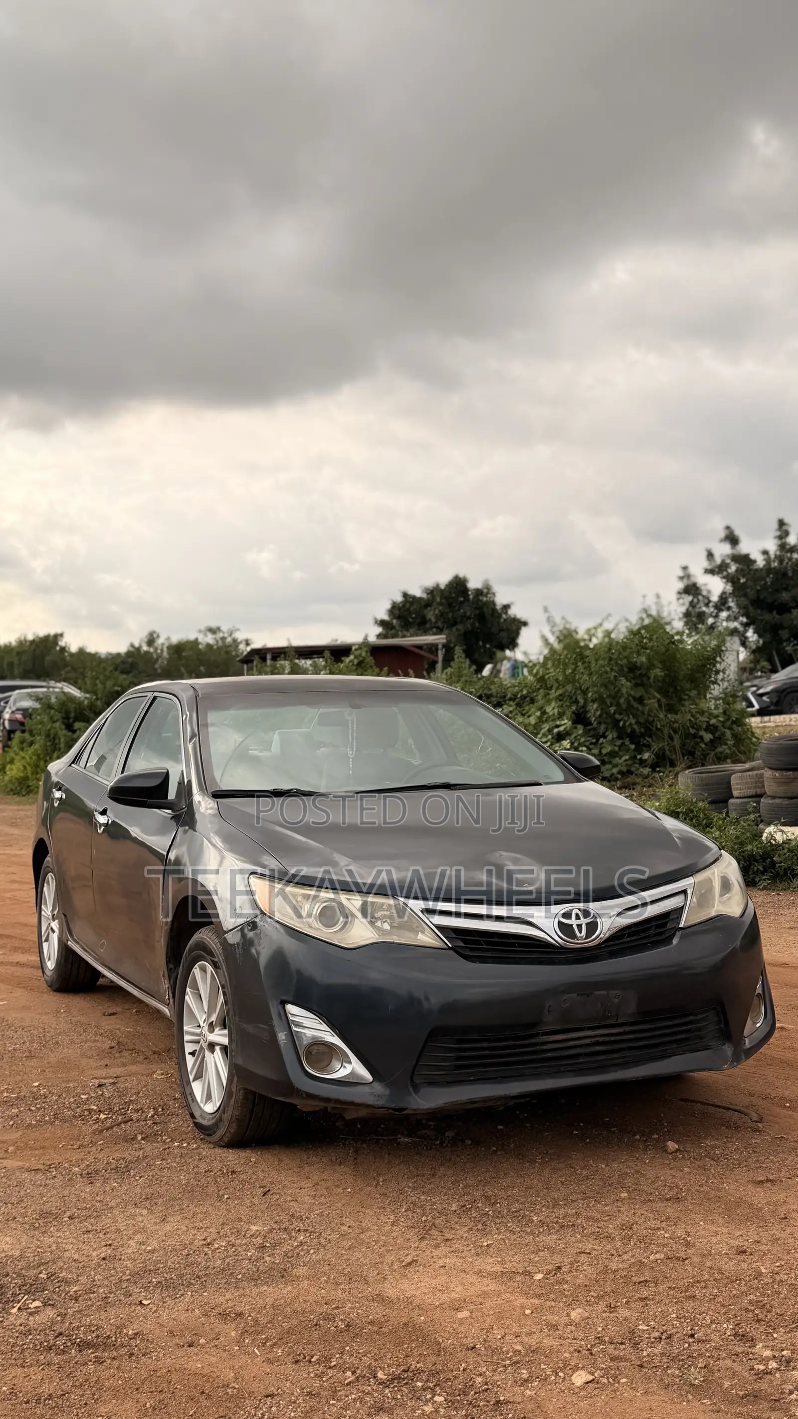 Toyota Camry LE 4dr Sedan (2.5L 4cyl 6A) 2012 Silver