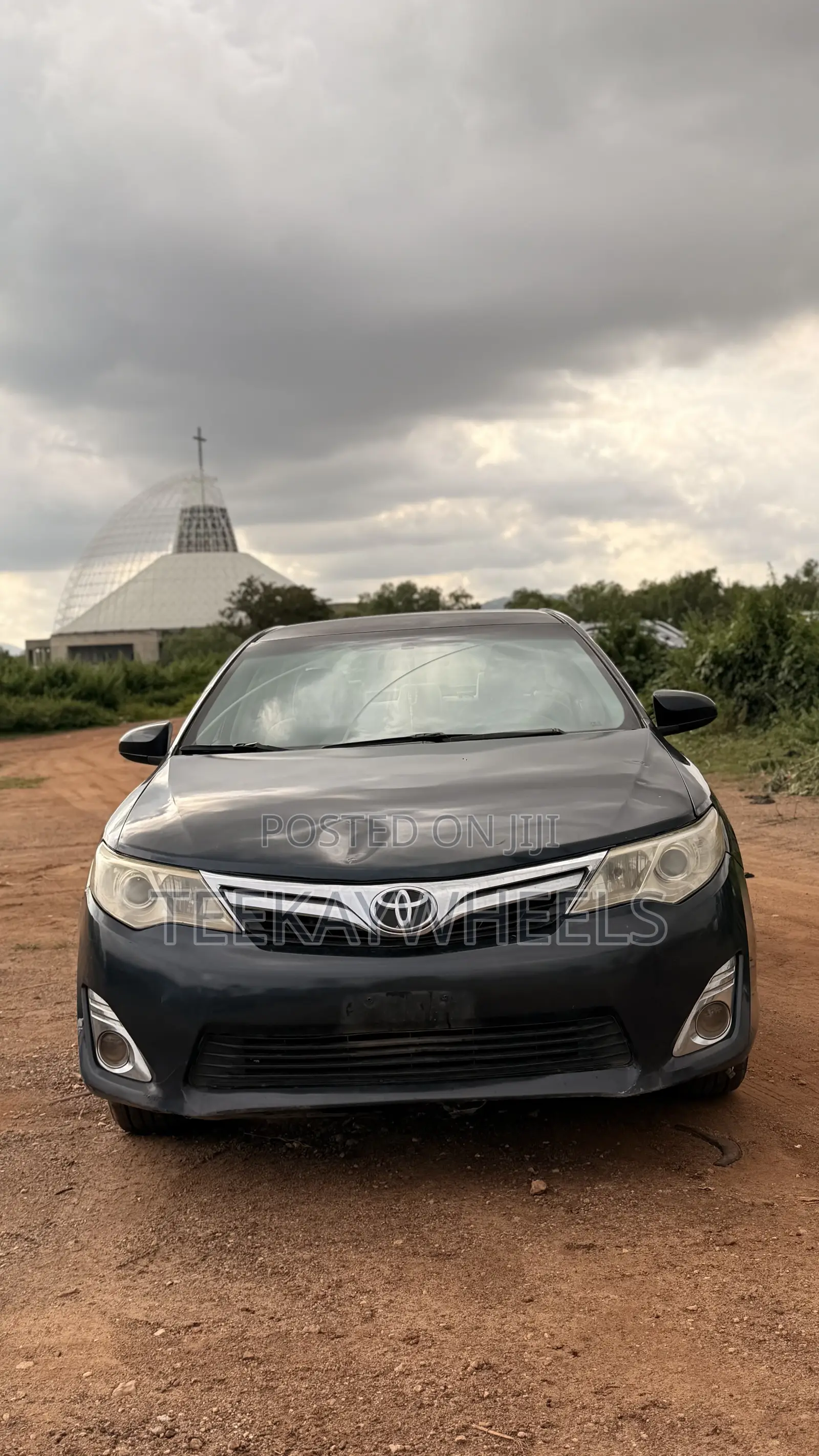 Toyota Camry LE 4dr Sedan (2.5L 4cyl 6A) 2012 Silver