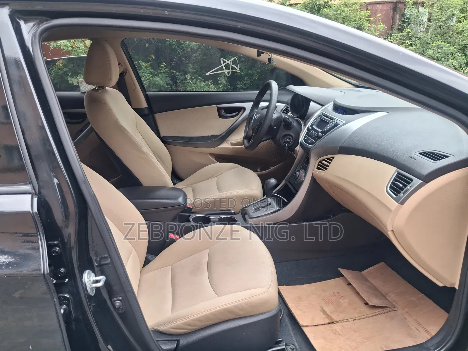 Hyundai Elantra 2013 Black