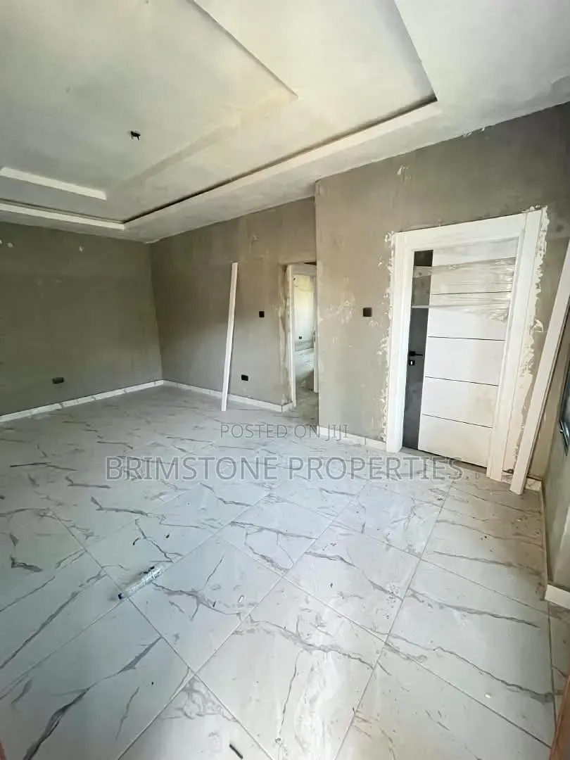 Furnished 2bdrm Apartment in Peninsula Estate for rent