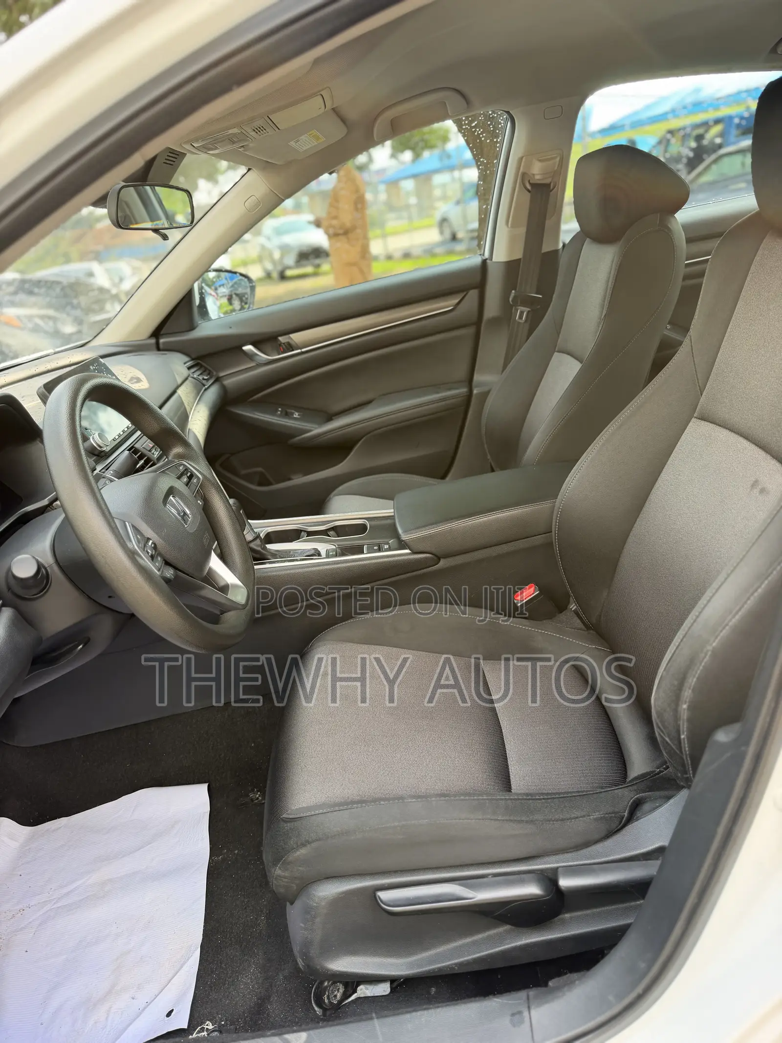 Honda Accord LX 2018 White