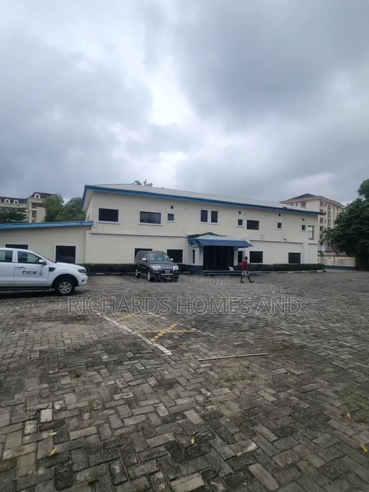 Commercial Space for Lease