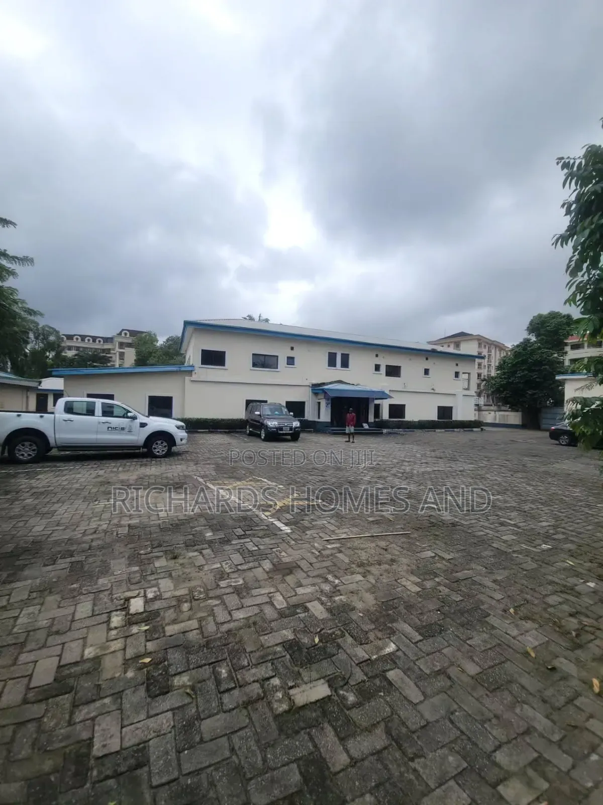 Commercial Space for Lease