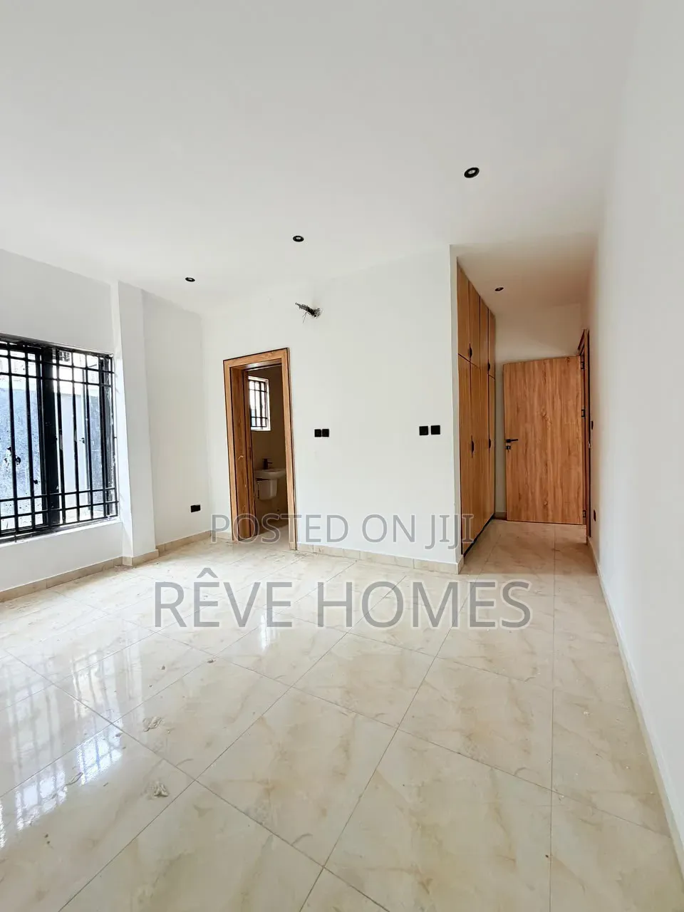 4bdrm Duplex in Isheri North for sale
