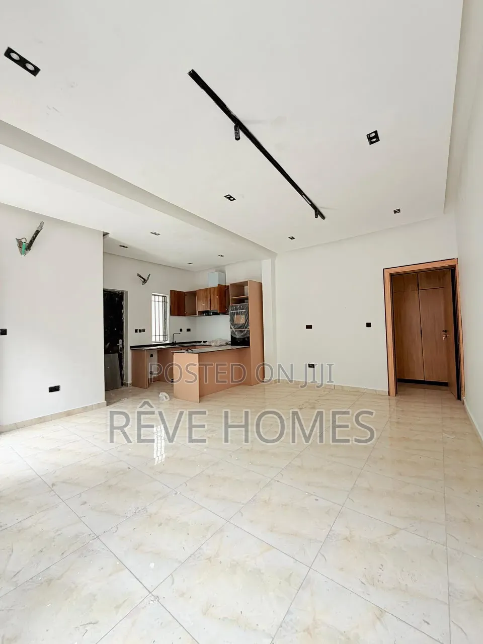 4bdrm Duplex in Isheri North for sale