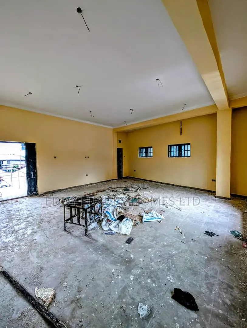 Spacious Warehouse for Office Space for Rent in Uyo