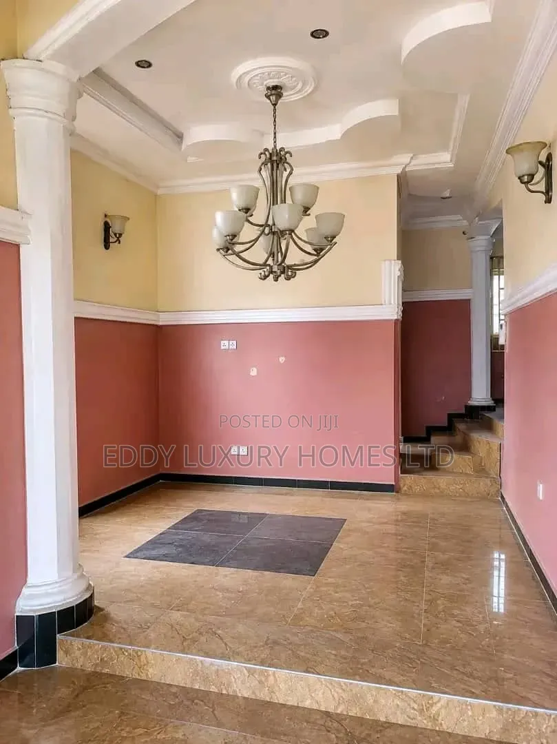 4bdrm Bungalow in Redeem Estate,, Uyo for sale