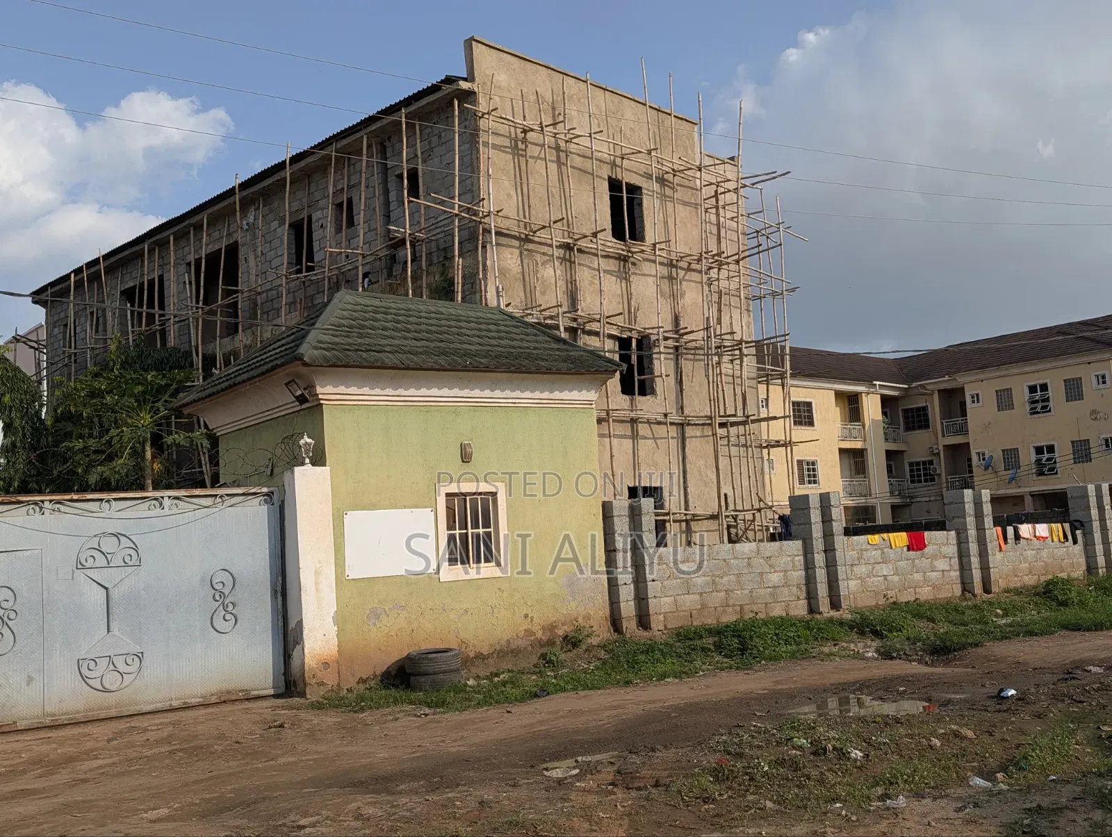 3bdrm Block of Flats in Apartment 250, Life Camp for sale