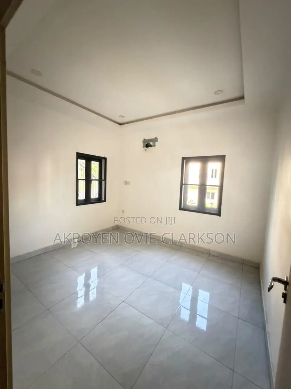 3bdrm Townhouse / Terrace in Idu for rent