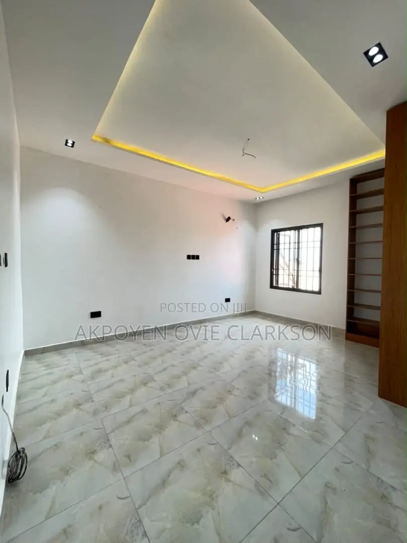 5bdrm Duplex in Gwarinpa for rent
