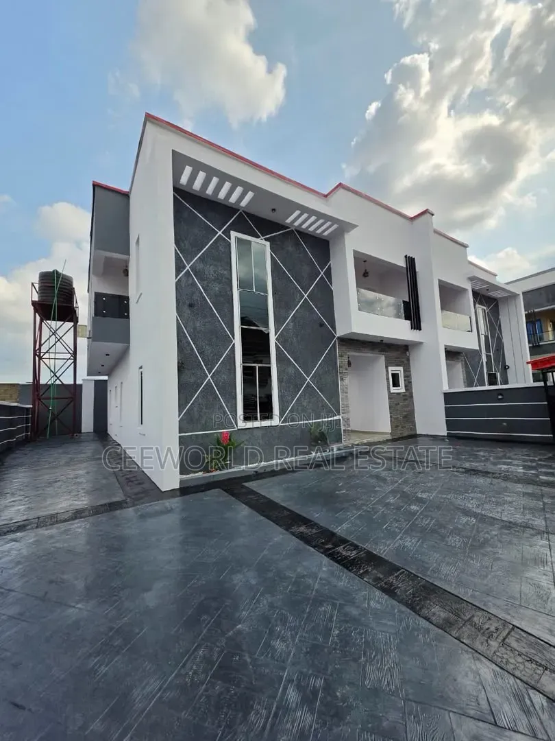 3bdrm Duplex in Christopher, Iwo Road for sale