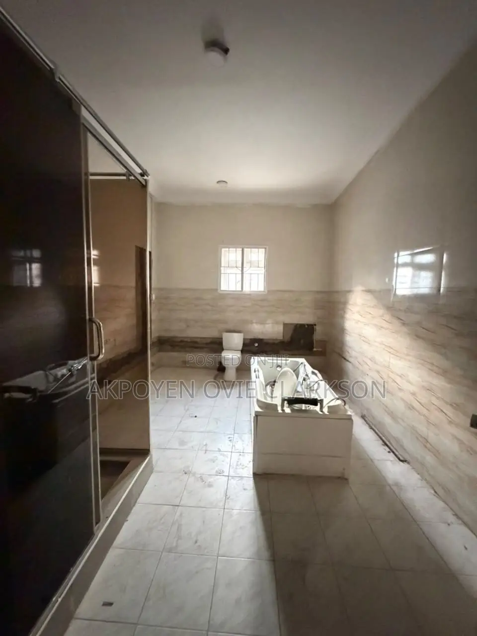 4bdrm Townhouse / Terrace in Wuye for rent