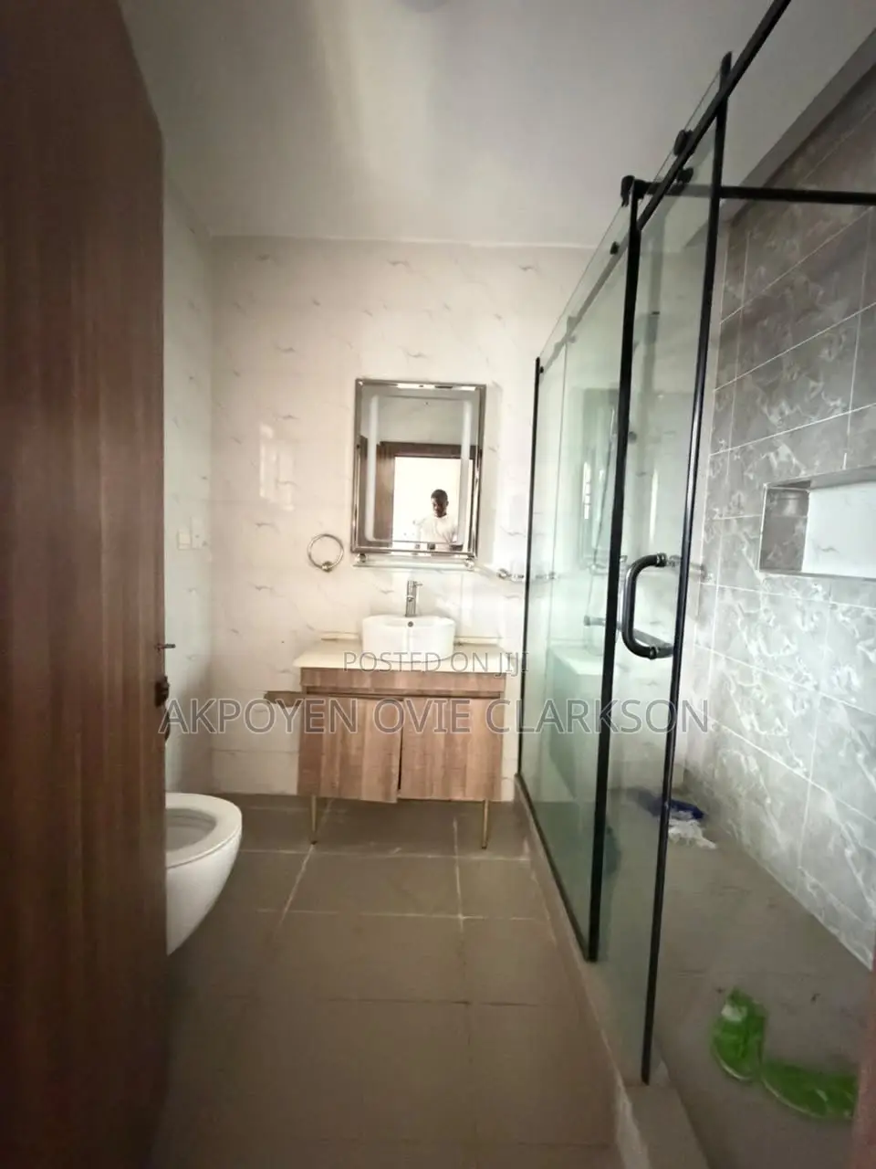 4bdrm Duplex in Gwarinpa for rent