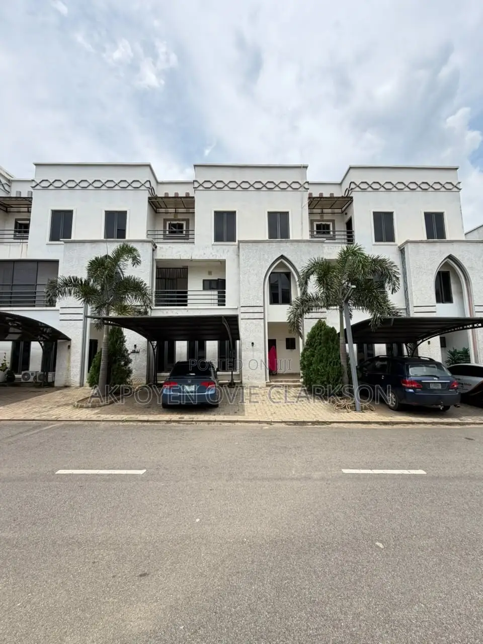 4bdrm Duplex in Gwarinpa for rent