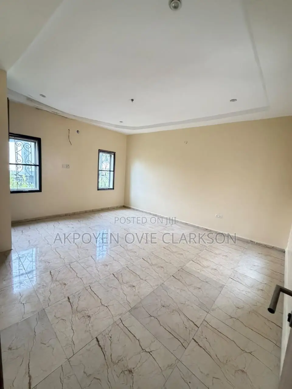 4bdrm Duplex in Life Camp for rent
