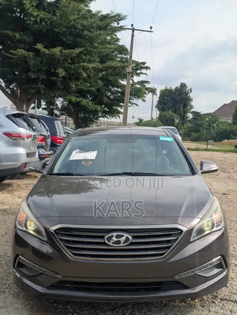 Hyundai Sonata Limited 4dr Sedan (2.4L 4cyl 6A) 2015 Brown