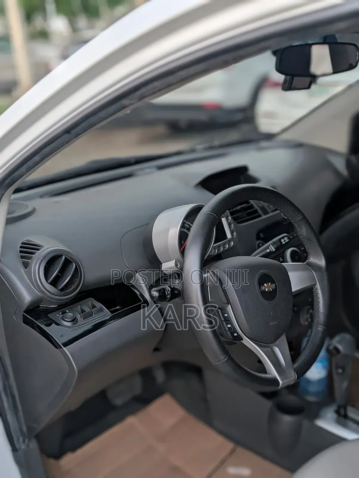 Chevrolet Spark 2012 White