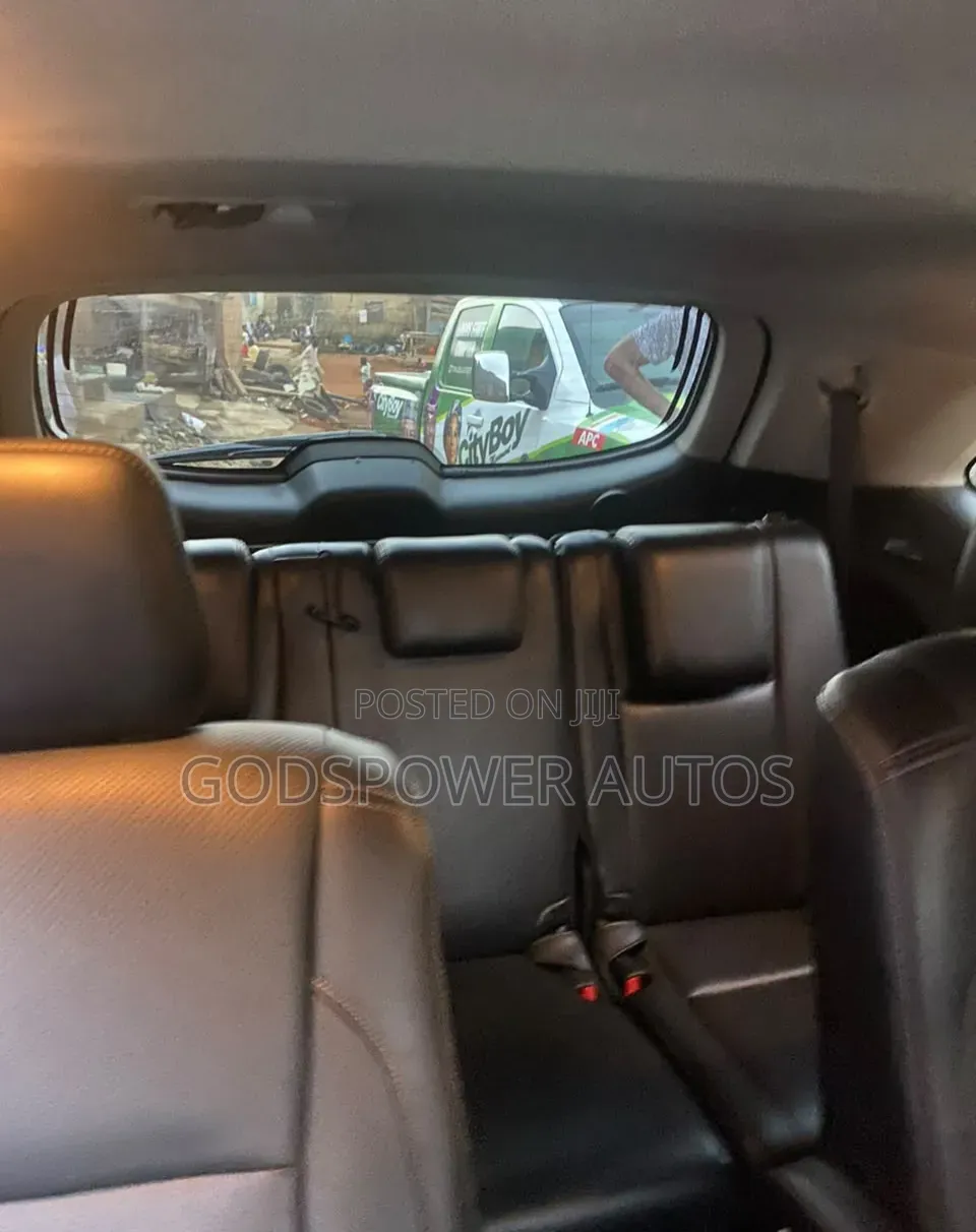 Toyota Highlander Limited Platinum 4x2 V6 (3.5L 6cyl 8A) 2018 Black