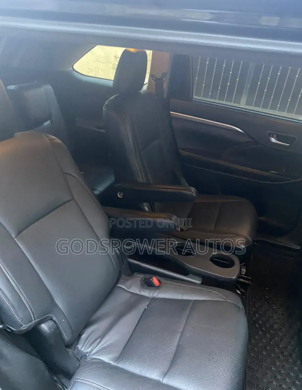 Toyota Highlander Limited Platinum 4x2 V6 (3.5L 6cyl 8A) 2018 Black