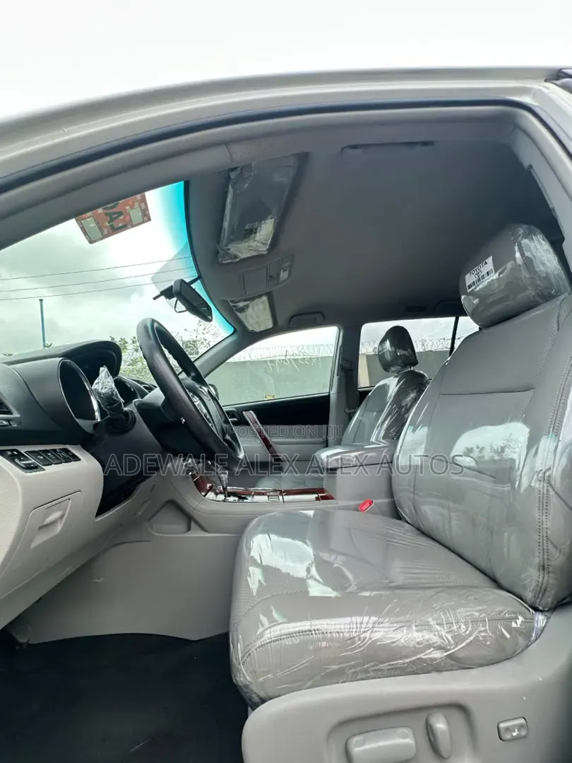 Toyota Highlander 2012 White