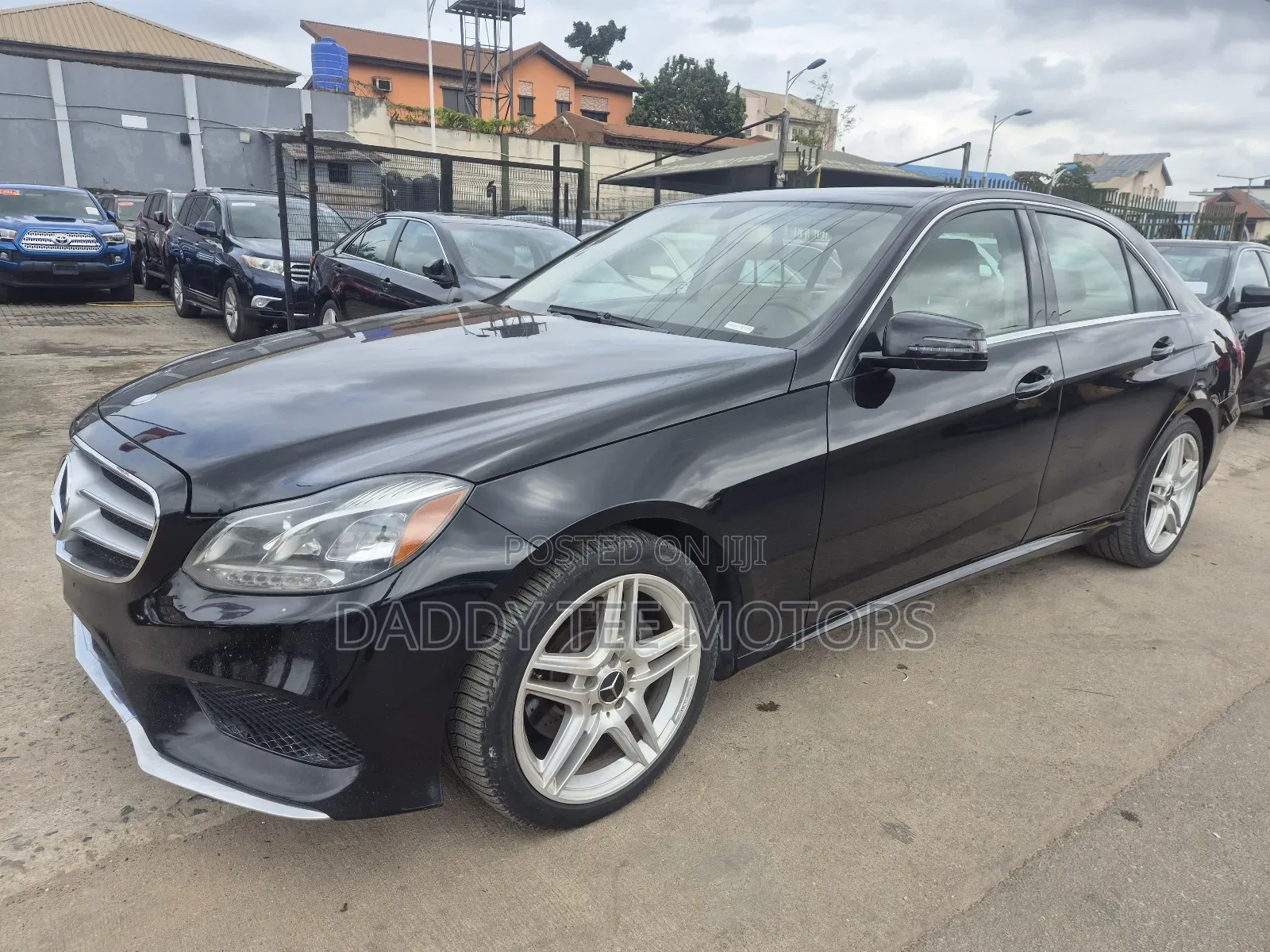 Mercedes-Benz E350 Base 4Matic Sedan AWD (3.5L 6cyl 7A) 2013 Black