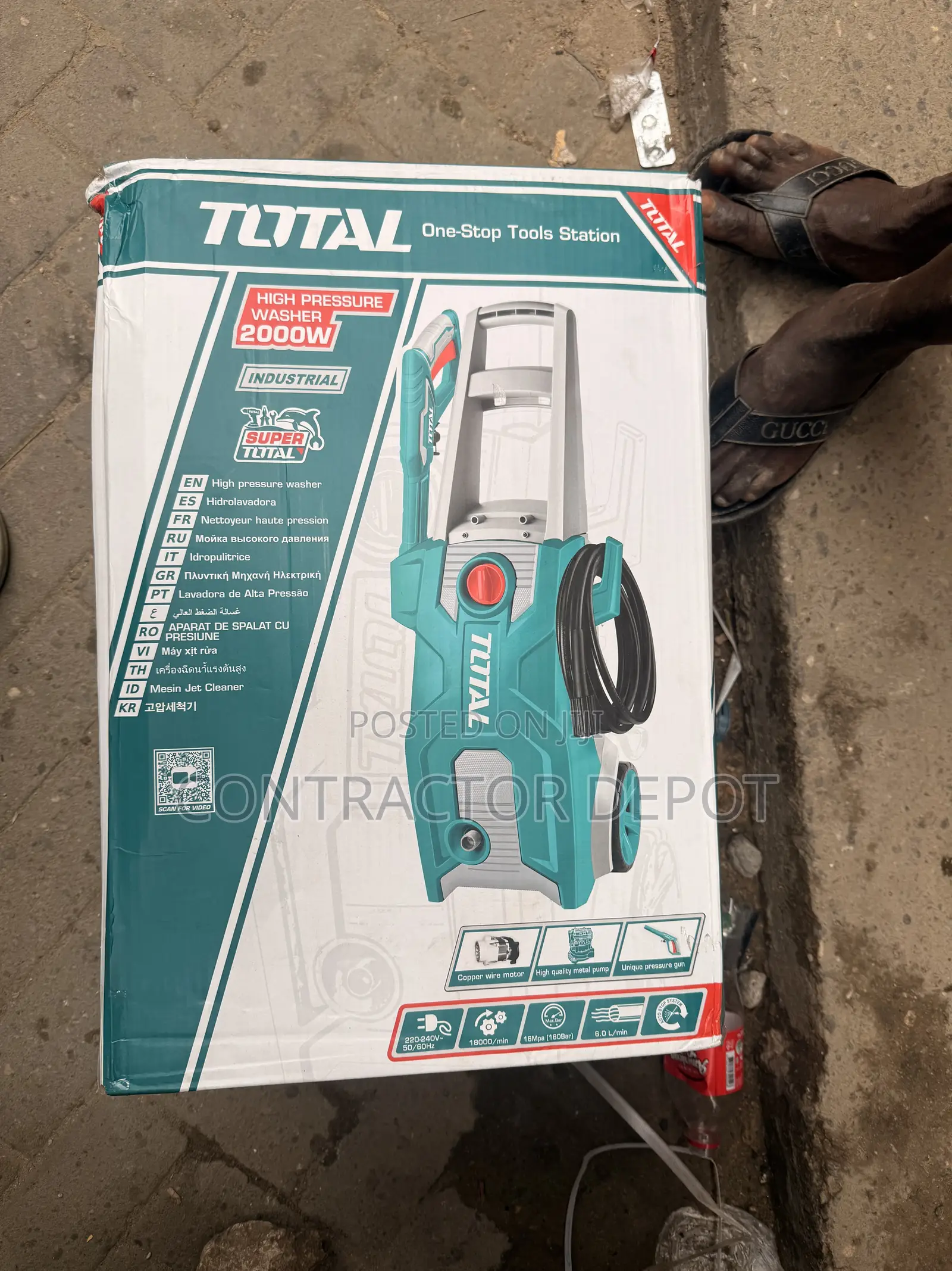 TOTAL Industrial High Pressure Washer 2000W